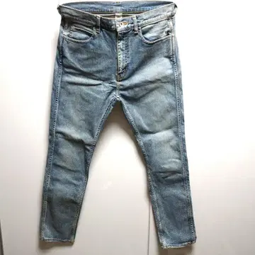 [ M ] Ronherman Slim Tapered Fit Denim