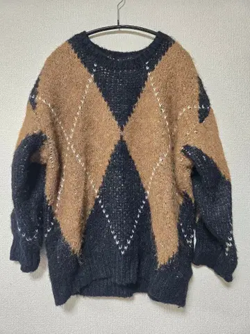 뤼미에 아가일 무늬 오버 니트 네이비 Lumier