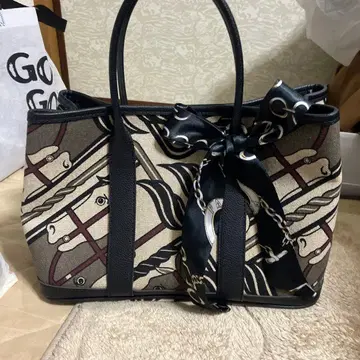 말 무늬 토트백