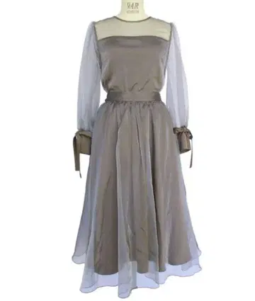 RUIRUE BOUTIQUE 셋업 카키 L