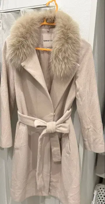 Apuweiser-riche 베이지 롱 코트 사이즈 2(M)