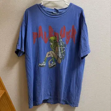 Paledusk 페일다스크 반T