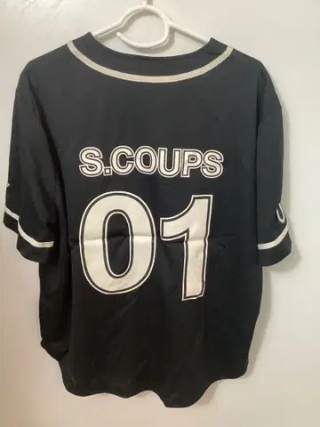 SEVENTEEN RIGHT HERE 에스크 유니폼T셔츠