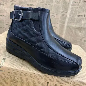 새상품 여성용 22.5cm 경량 보아 안감 숏부츠 블랙 6458