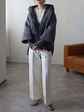 DeuxAmour 종이상자 니트 절개 다운 후드 자켓 봉쥬르 사간