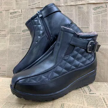 새상품 여성용 24.0cm 경량 보아 안감 숏부츠 블랙 6458