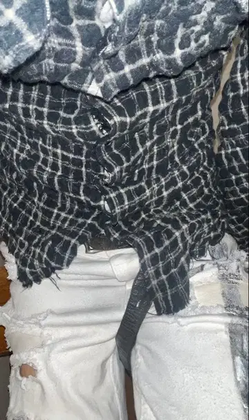 [ LGB ] 레어 Damage Gaze Check G-Shirt