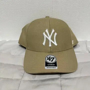 47BRAND 양키스 '47 MVP 캡 카키 x 화이트