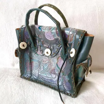 카빙 드라이브스 그레이스 콘티넨탈 핸드백 M