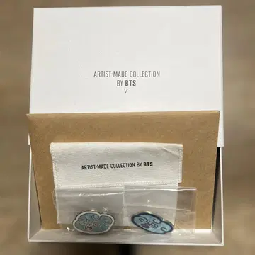 ARTIST-MADE COLLECTION BY BTS V 브로치 테테
