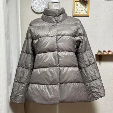 새상품급 다마 컬렉션 다운 자켓 코트 그레이지 계열