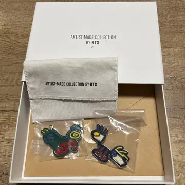 ARTIST-MADE COLLECTION BY BTS V 브로치 테테
