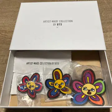 ARTIST-MADE COLLECTION BY BTS V 브로치 테테