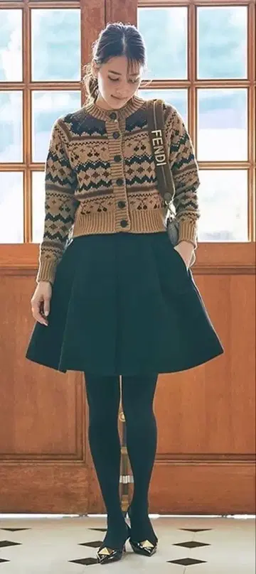 세븐텐 seventen 하이웨스트 플레어 큐롯 BLACK S 사이즈