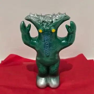 파렐 외계인 마루산 마루페페 소프트 비닐 피규어