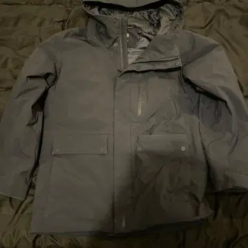 UNIQLO 하이브리드 다운 아우터 S 네이비