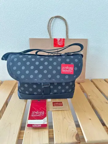 미사용에 가까운 Manhattan Portage 메신저 백 도트 무늬