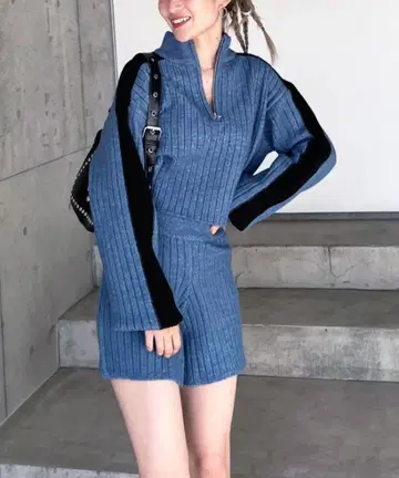 새상품급 SPIRALGIRL 라인 리브 니트 셋업