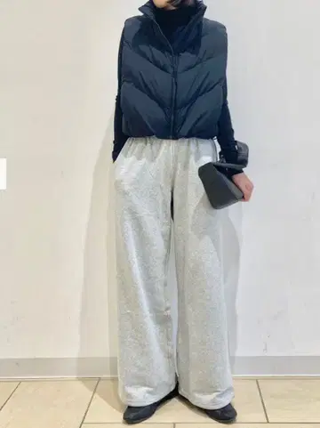 UNIQLO 블랙 퍼프 테크 베스트 S 택없는 새상품