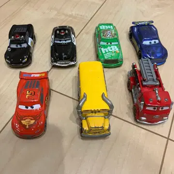 토미카 카즈 7체