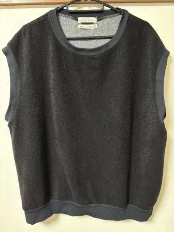 JOURNAL STANDARD relume 플리스 슬리브리스 베스트 블랙