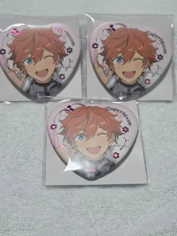 스타포니 캔뱃지 호시 스바루