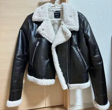 Bershka 아우터 보아 자켓