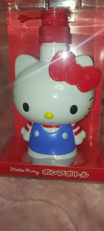 헬로키티 펌프 보틀