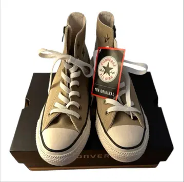 [ 택 포함 새상품 ] CONVERSE 하이컷 23.5cm