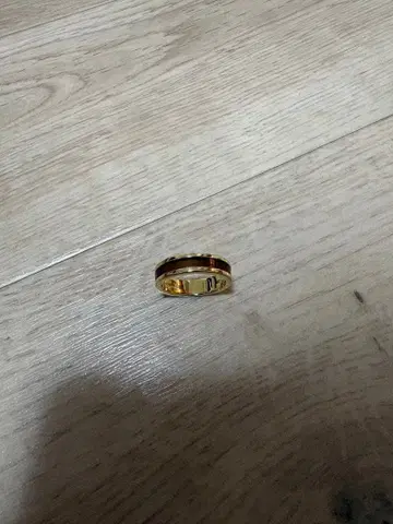 골드링 19호 심플한 디자인