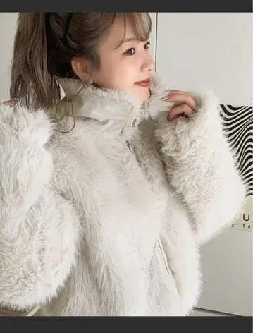 [ mily bilet ] 믹스 샤기 퍼 더블 지퍼 숏 기장 블루종