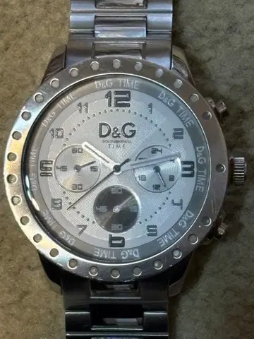 D&G 쿼츠 손목시계 크로노그래프 작동 안 함