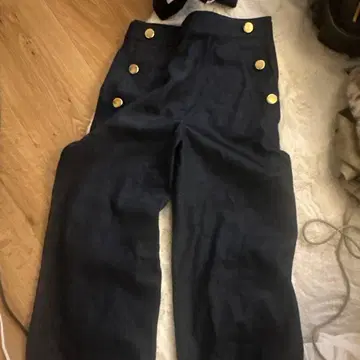 allureville 네이비 버튼 팬츠