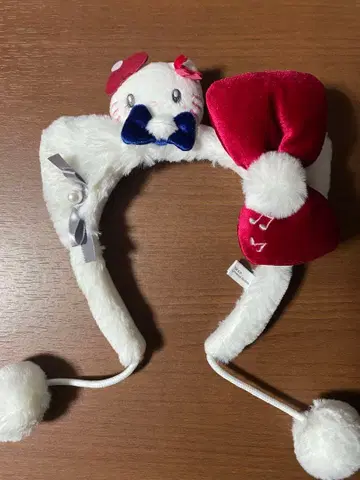 USJ 크리스마스 한정판 2025 헬로키티 머리띠