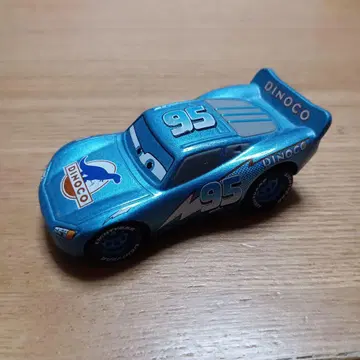 토미카 카즈 라이트닝 맥퀸 메탈릭 다이나코 타입 파랑