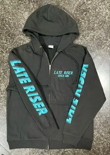 레이트 라이저(LATE RISER) 블랙 후드티