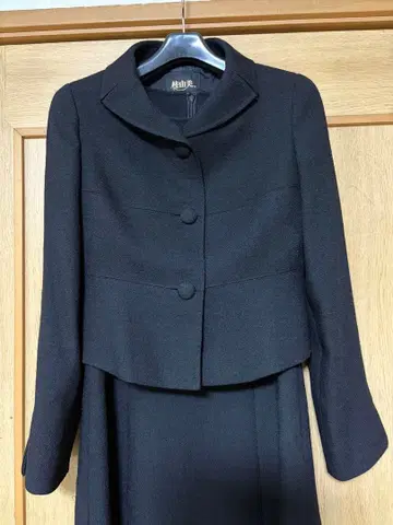 카츠라 유미 블랙 포멀 9호 원피스 자켓