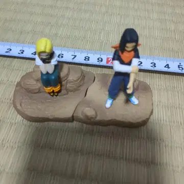 드래곤볼 인조인간 17호 18호 디오라마 피규어 세트