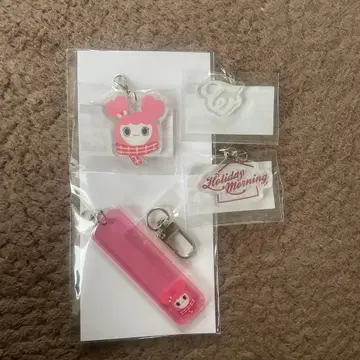 TWICE 팝업 한정판 아크릴 키링 모모 모블리