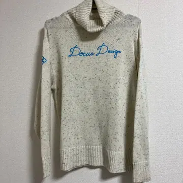Docus Design 터틀넥 스웨터