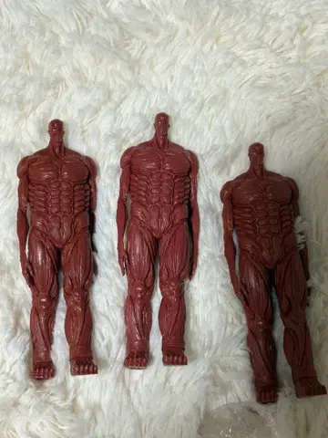 진격의 거인 복권