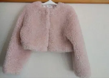 SNIDEL 인기 숏 기장 보아 아우터