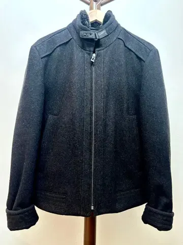 Hugo boss 다크 그레이 자켓 울