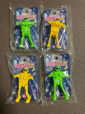 댄싱 로보 4체 세트