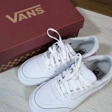 VANS BOOTS SNEAKER 반스 타이슨 V8610