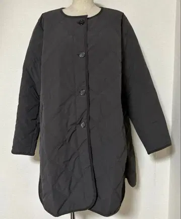 거의 미사용 다크 브라운 zootie 퀼팅 코트 L
