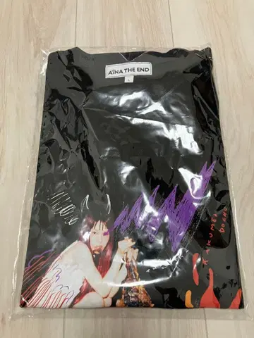 아이나 지 엔드 혁명도중 T셔츠 L사이즈