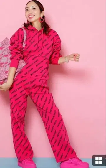 MAISON DE SHANTI / 올 로고 무늬 팬츠 셋업