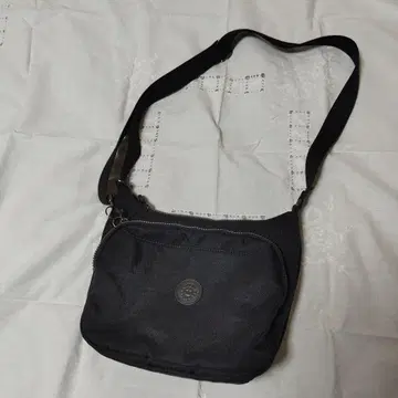 키플링 숄더 백