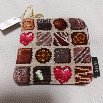 페이러 파우치 코프레 드 쇼콜라 스퀘어 파우치 베이지